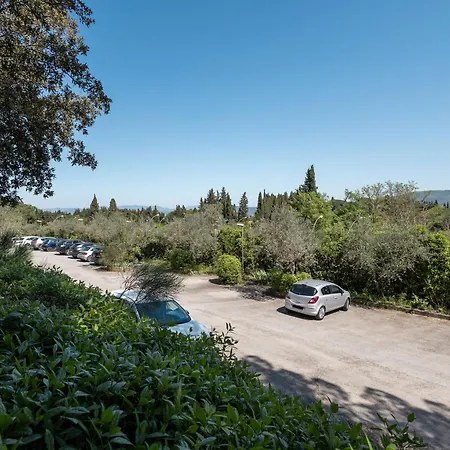 Poggio Golf Chianti Firenze Aparthotel 4*