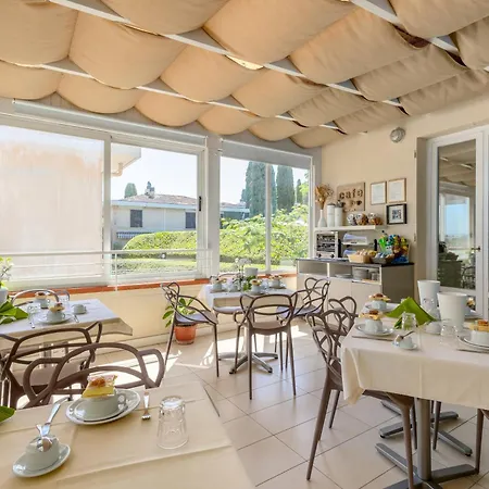Poggio Golf Chianti Firenze 4* אימפרונטה